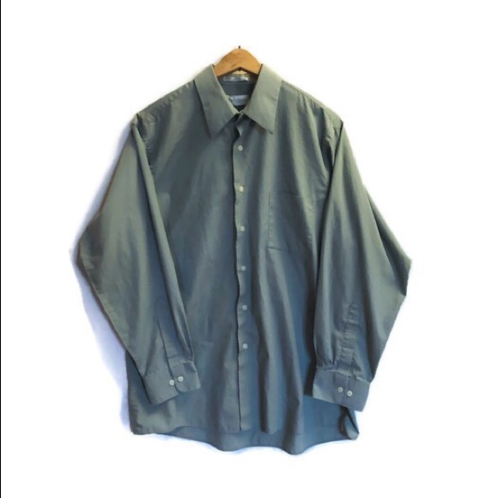 Men’s Van Heusen Button Down Shirt. Size 16 32/33 - Picture 1 of 5